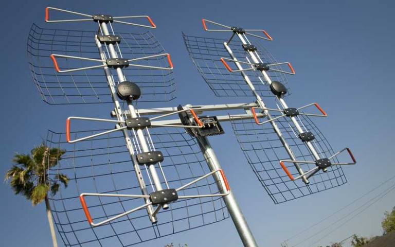 10 Best Outdoor TV Antennas For Rural Areas 2023 - Pinpoint The Perfect ...